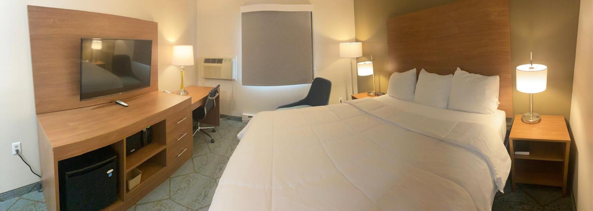Baymont By Wyndham Oshkosh Airport Hotel Kültér fotó